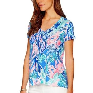 Lilly Pulitzer Etta Blue Pink Jet Stream V-Neck Short Sleeve Top